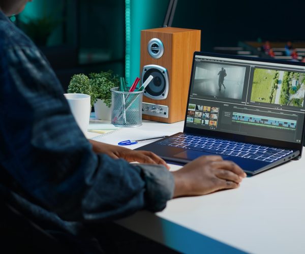 Mobile AL video production company Tone Production and Benjamin Tone filming elite construction brand videos for a Mobile Alabama building company